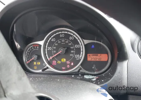 2013 Mazda Mazda2 Sport z USA, uszkodzony, nr VIN JM1DE1KY9D0164879